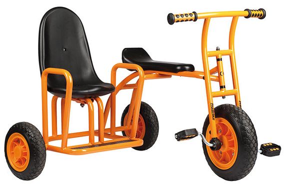 Rad mit Beiwagen