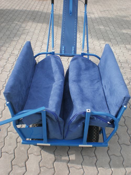 Fußsäcke (2) für Ausflugswagen