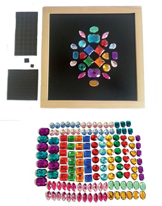 Magnettafel mit Funkelsteinen.