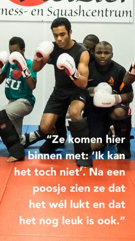 Ze komen hier binnen met: Ik kan het toch niet. En na een poosje zien ze dat het wel lukt en dat het nog leuk is ook.
